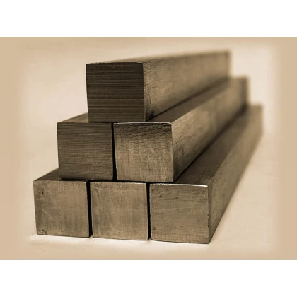 Квадрат стальной жаропрочный для лопаток ЭИ696 76 мм ТУ 14-1-1671-76